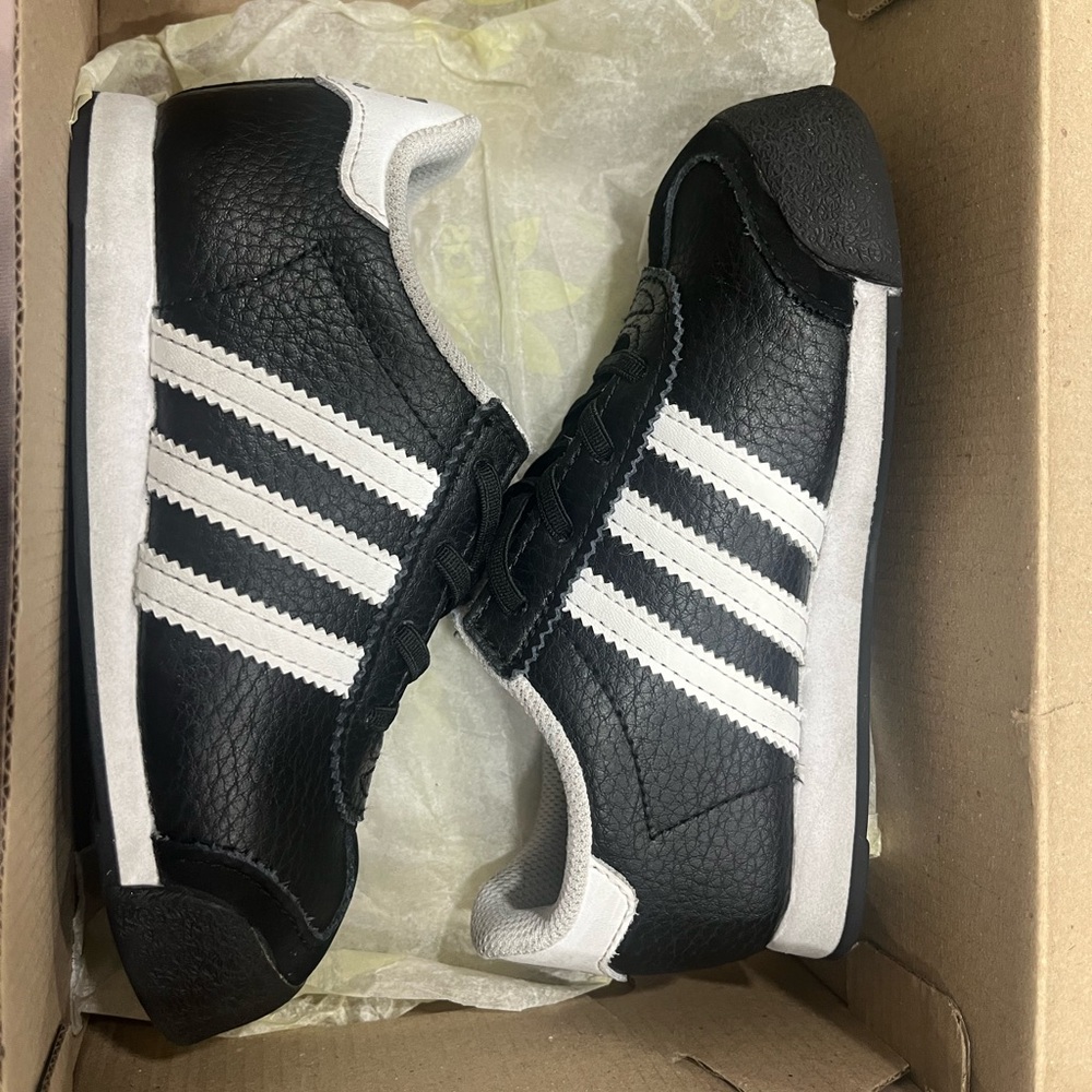 Adidas Samoa I Sneakers - Classic Black and White - Picture 4 of 9